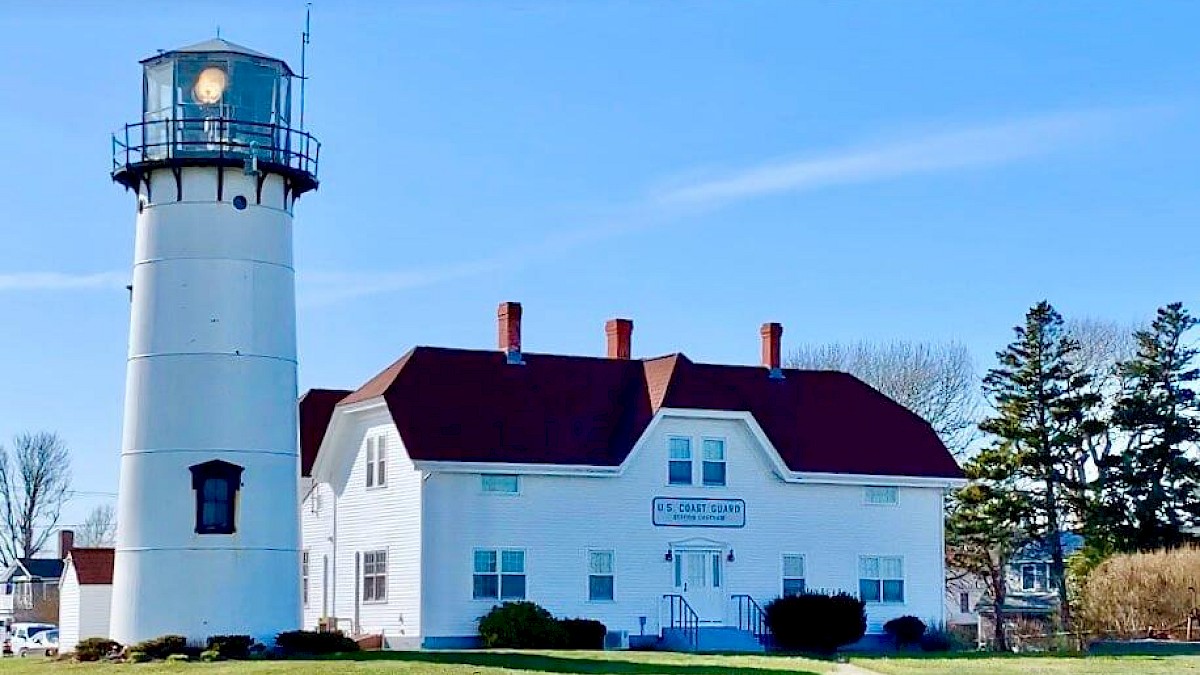 Spring Escapes on Cape Cod: Lighthouses, Trails & Coastal Adventures