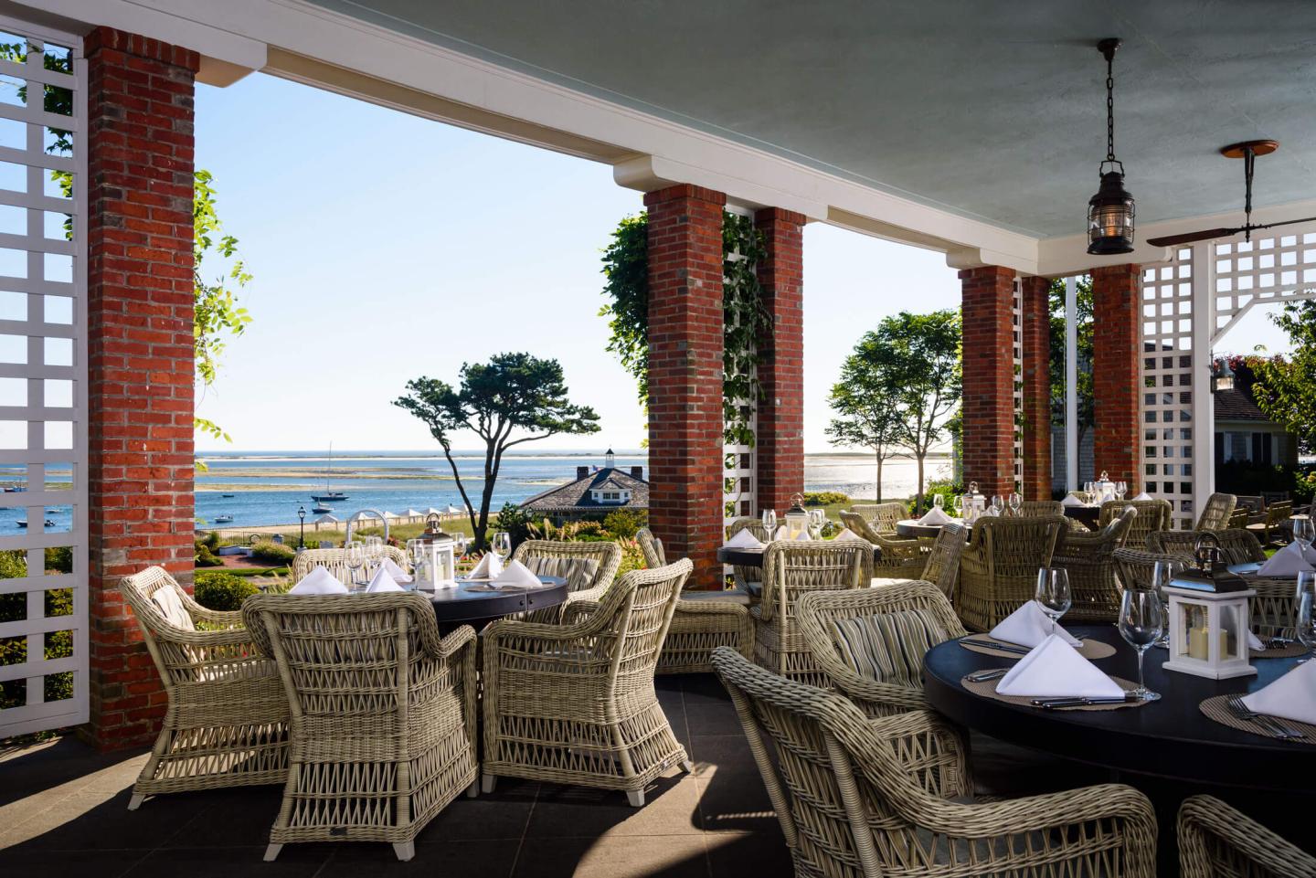 Dining area at THe Veranda