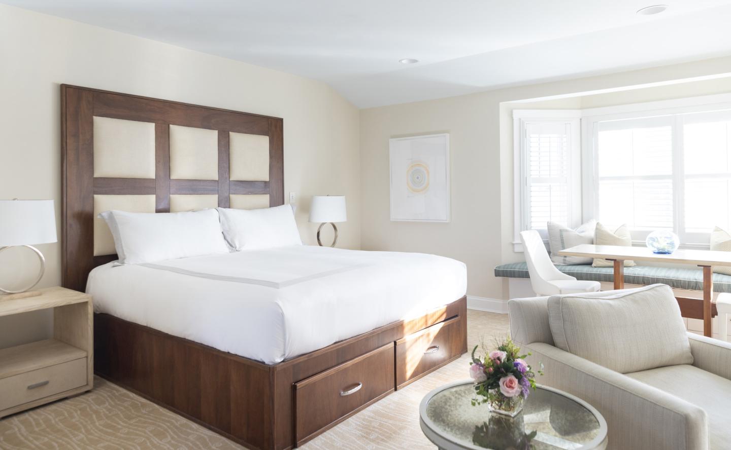 Spa Suite King Bed