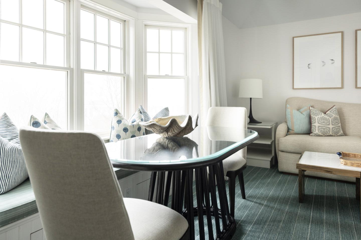 Deluxe Cottage Suite