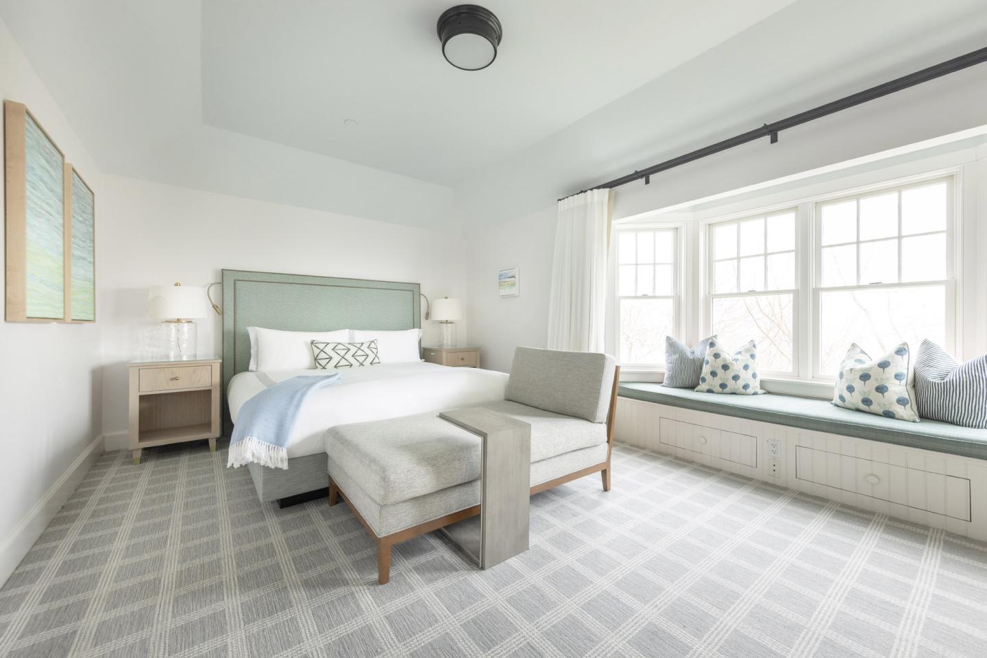 Deluxe Cottage Suite